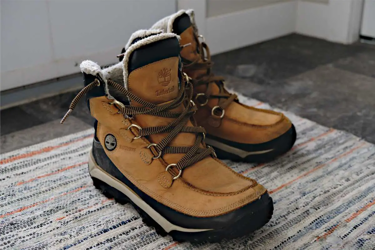 a pair of sturdy winter boots to prevent cold feet in older adults on cold days