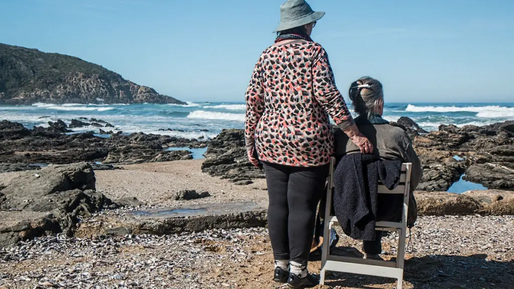 best beach chairs for the elderly feature