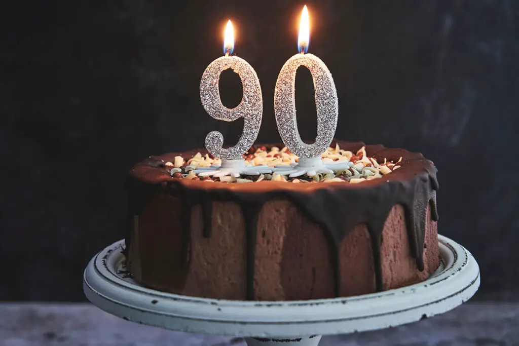 90th birthday cake