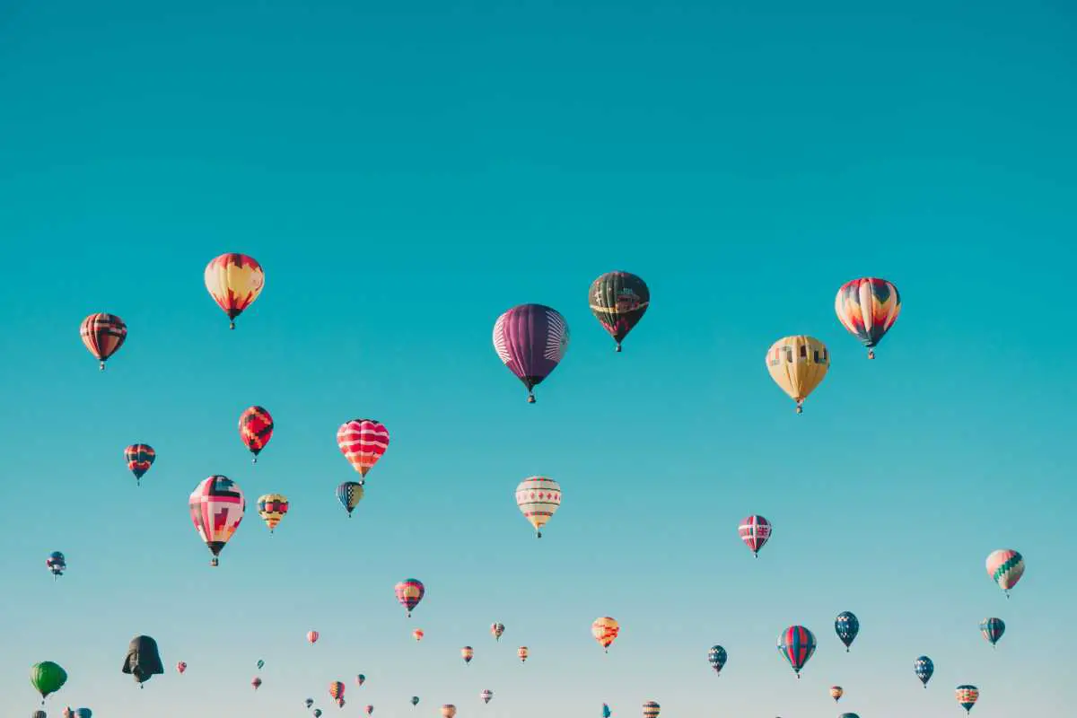 a photo of hot air balloons - which could be a fantastic gift for the experience lover 