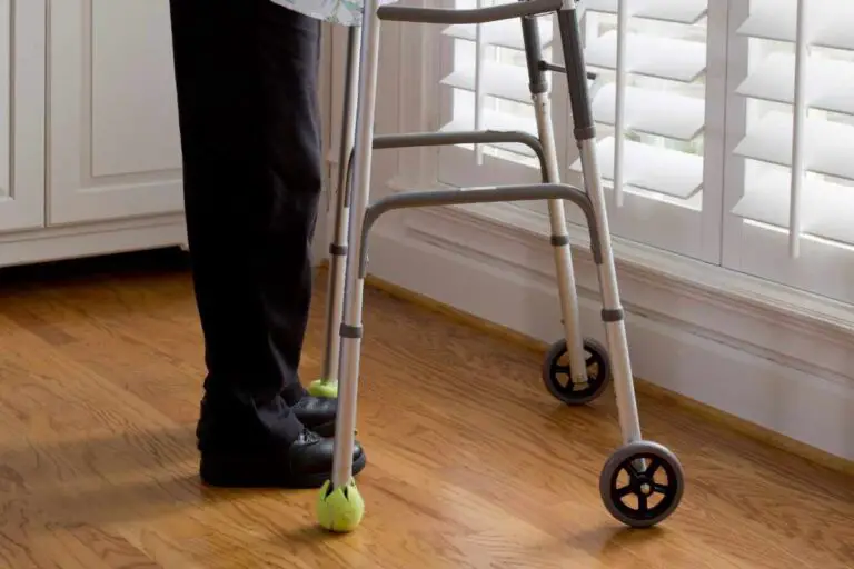 4 Tennis Balls for Walkers (and 4 Alternatives)